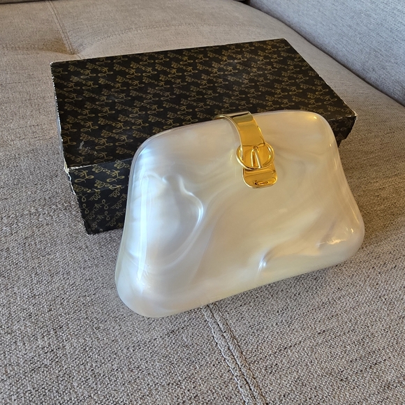Lyrella Vintage Pearl White Women's Shoulder Bag / Clutch Rare Acrylic - Picture 14 of 16